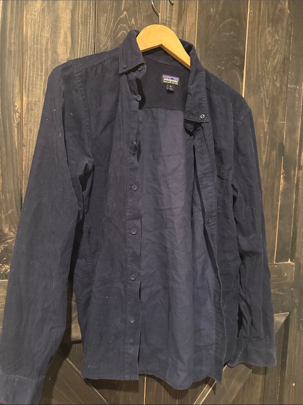 Patagonia Men's Dark Navy Corduroy Shirt Jacket